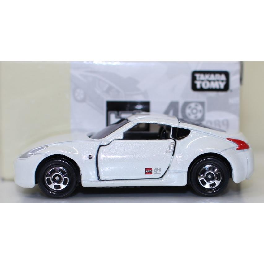 USED トミカ 非売品 40周年記念 フェアレディZ（Z34）ホワイトパール