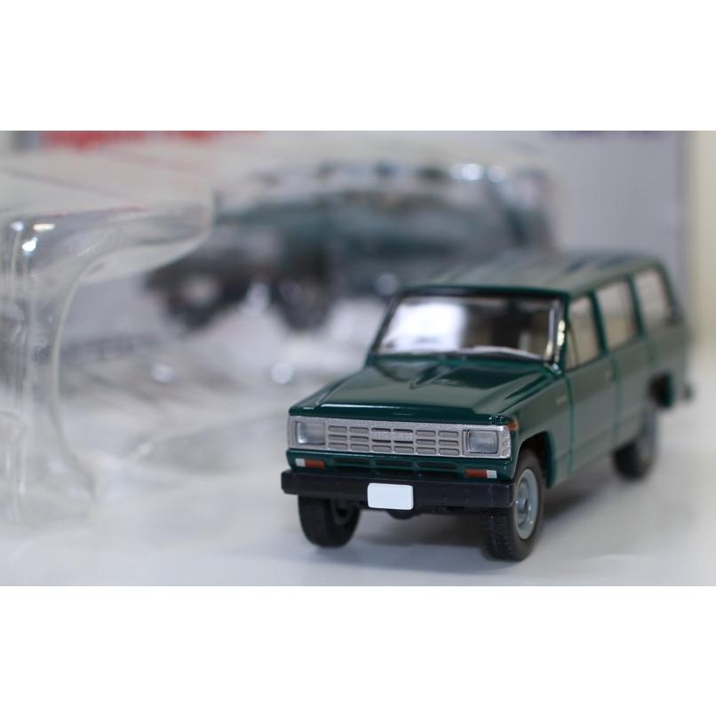 USED トミカリミテッドヴィンテージ ネオ 1/64 LV-N109c 日産サファリ