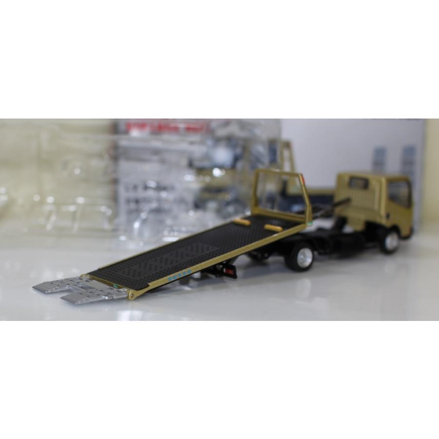 USED トミカリミテッドヴィンテージ ネオ 1/64 TLV-N144c 日産アトラス