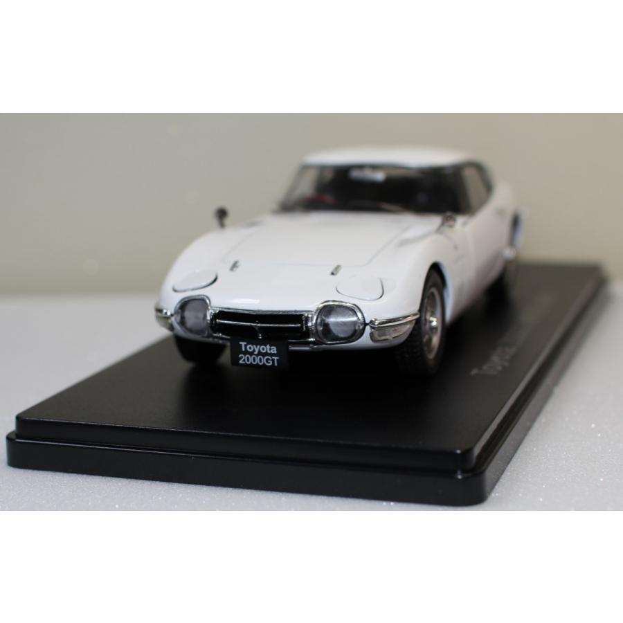 USED 小傷1/24 国産名車コレクション トヨタ 2000GT（1967