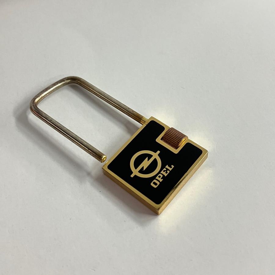 現品 OPEL キーホルダーの画像