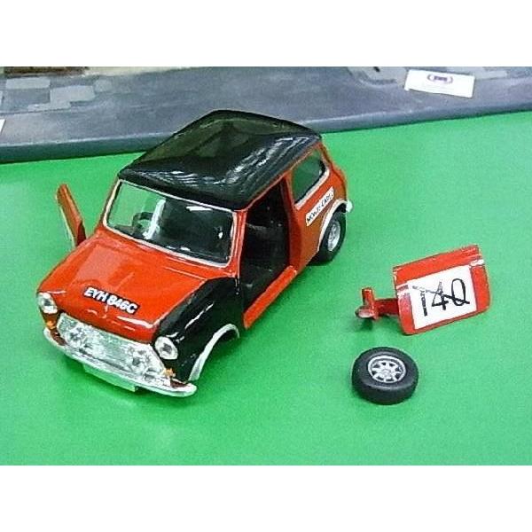 CORGI MINI MANIA Mini Cooper Rob Stacey,Restoration Model CORGI MINI MANIA Mini Cooper Rob Stacey,Restoration Model