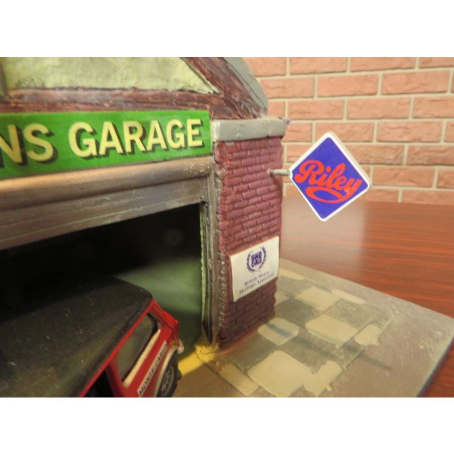 MINI MANIA Mini Cooper Rob Stacey,Restoration Model & Work Shop