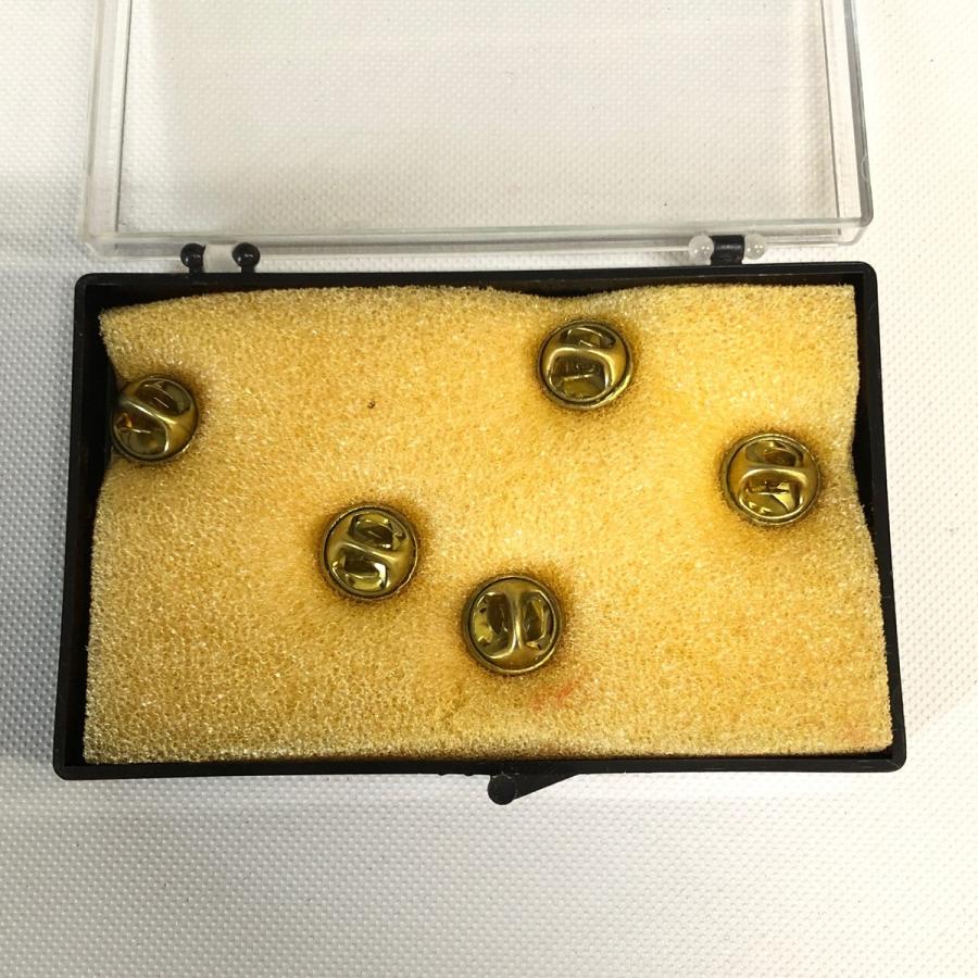Ferrari（フェラーリ） 現品 FRUXELLES 40周年記念 ピンバッヂセット