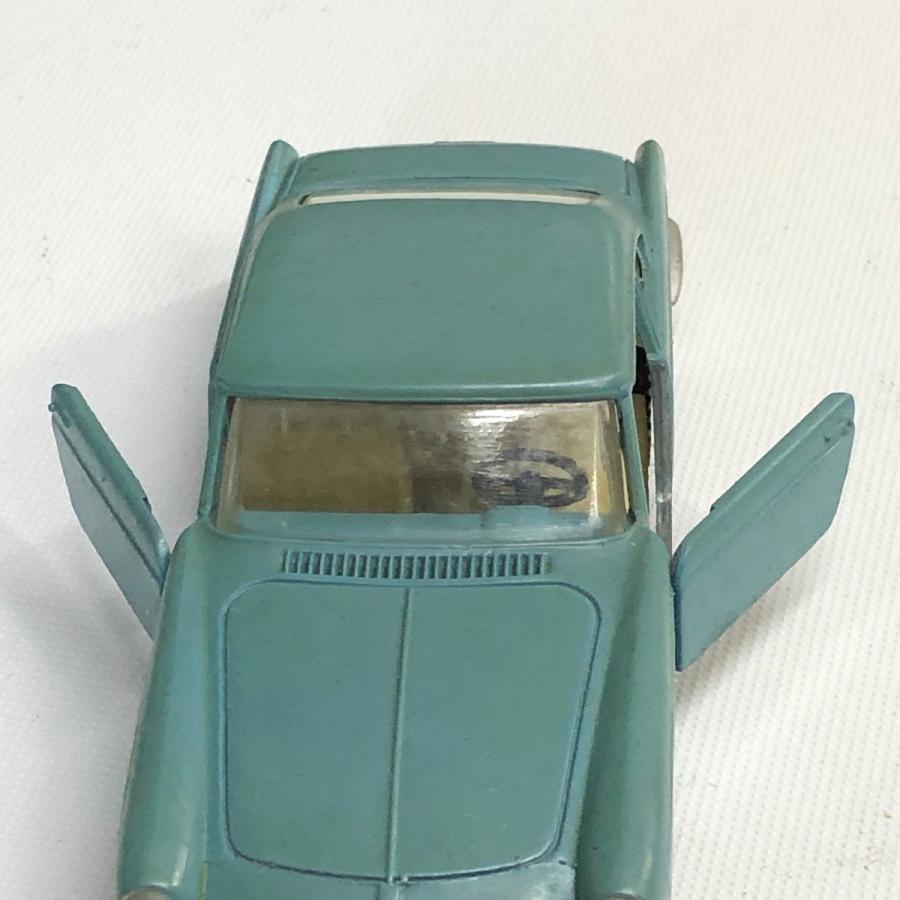 70年代　ソリド　solidoフランス製　ミニカー　フェラーリ250GT ２+2 Ferrari 新品 絶版 SoliDo 1/43 Ferrari 250GT 2+2 ミニカー