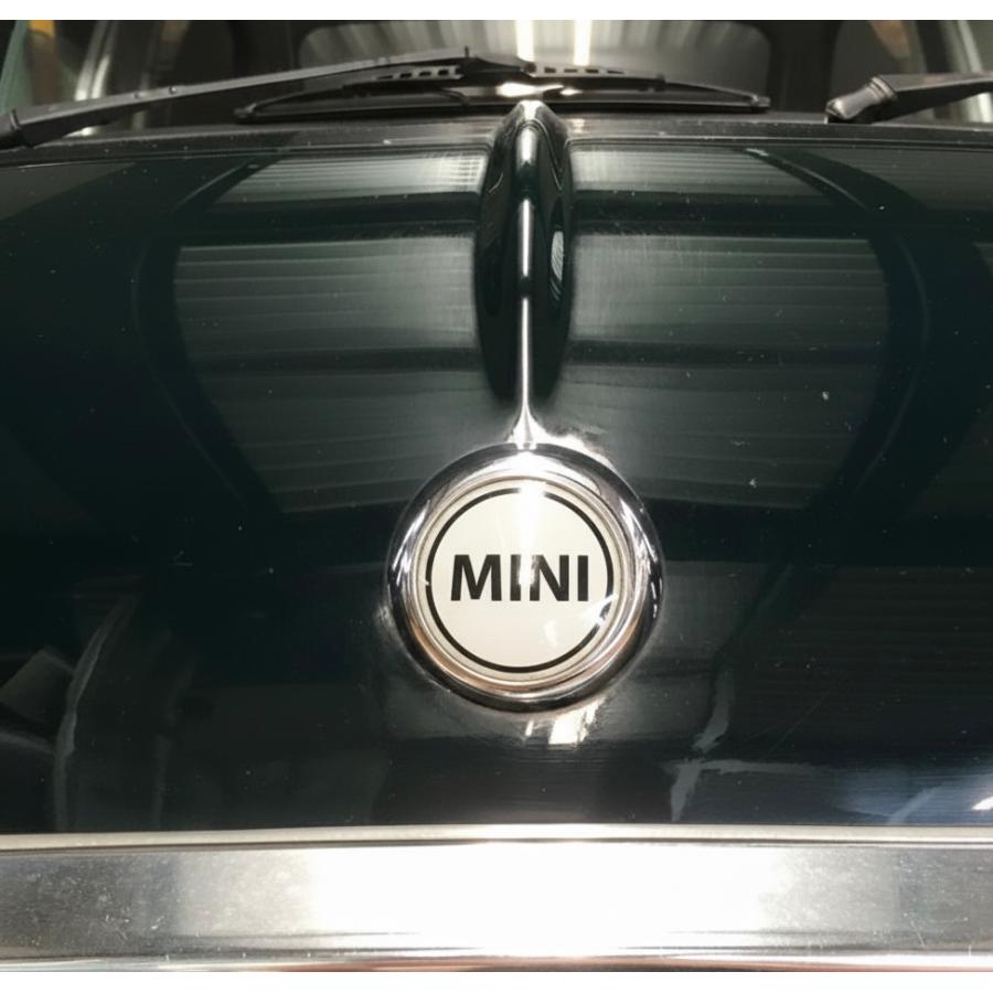ローバー 丸型フロントエンブレム・MINIホワイト : ミニマルヤマ