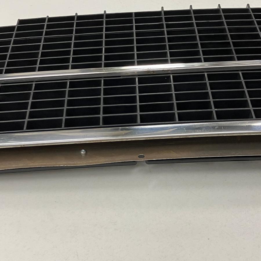 現品 純正 イノチェンティ フロントグリル : ミニマルヤマ - 通販