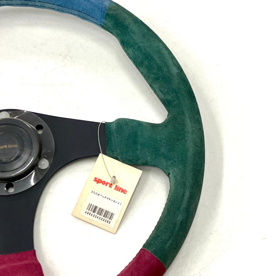 MOMO ステアリングボス 4色の中から好きな色を選んでください MOMO