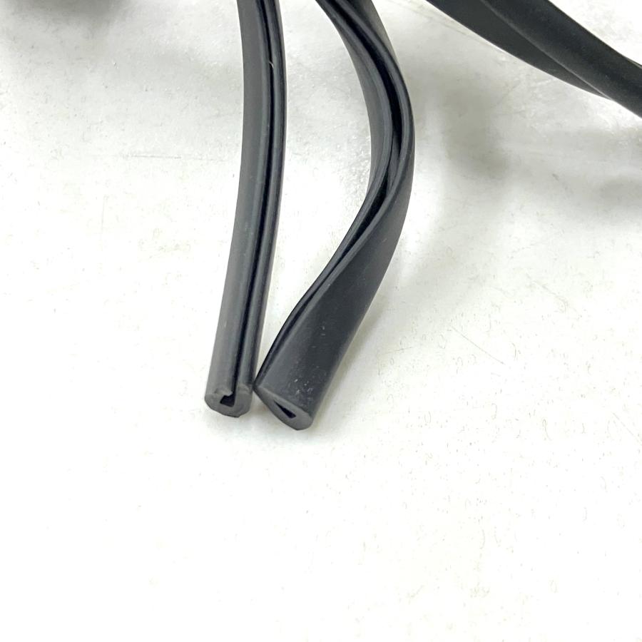 FRPオーバーフェンダー用ゴムパッキンセット : ミニマルヤマ - 通販