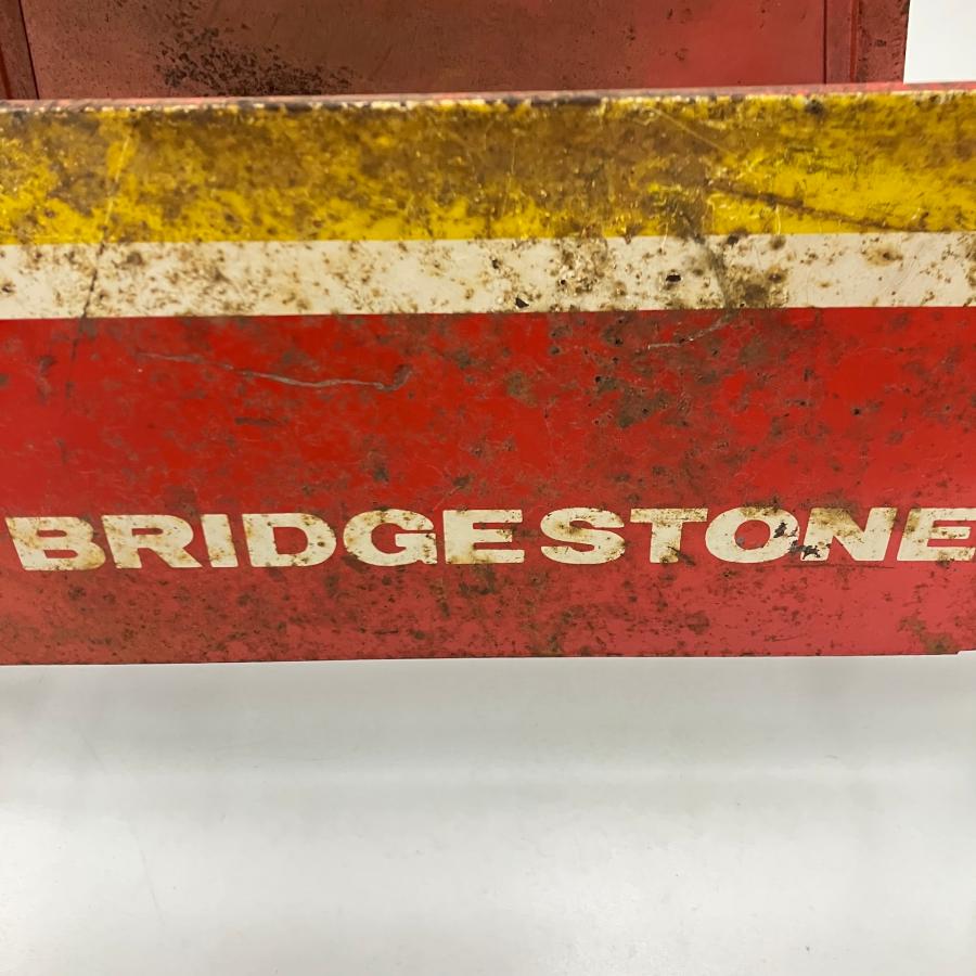 ブリジストン タイヤラック 収納 昭和レトロ ヴィンテージ BRIDGESTONE（ブリヂストン） 現品 ヴィンテージ タイヤ スタンド