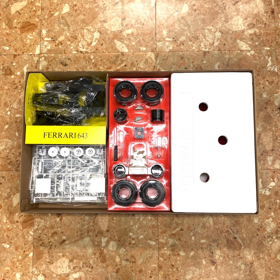Ferrari（フェラーリ） 現品 新品 ROSSO 1/8 FERRARI 643 WRX