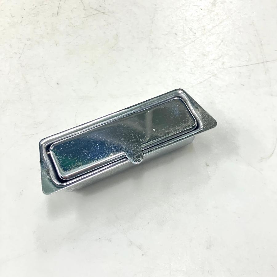 現品 ローバーミニ センターメーター用灰皿・蓋付き : ミニマルヤマ