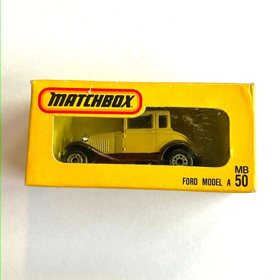 新品 現品 マッチボックス フォード モデルA ミニカー : ミニマルヤマ