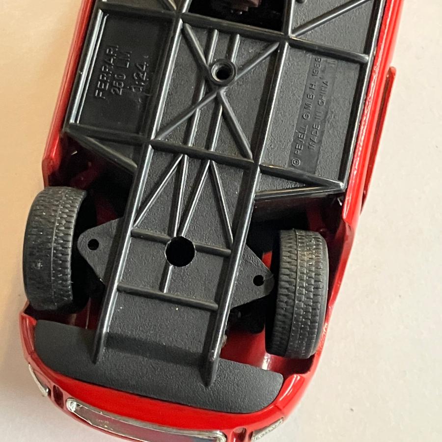 Revell 現品 レベル 1/24 フェラーリ 250 LM ミニカー : ミニマルヤマ