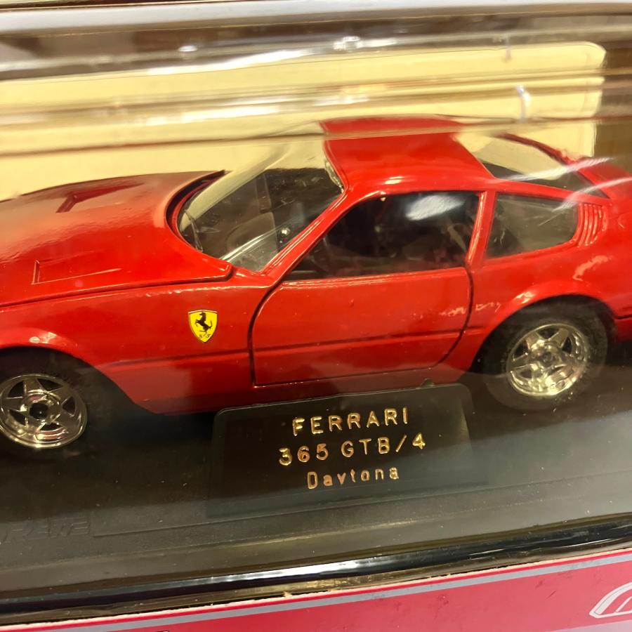 Ferrari 365 GTB/4 ミニカー 赤 Amazon | トミーテック トミカリミテッドヴィンテージ 1/64 TLV