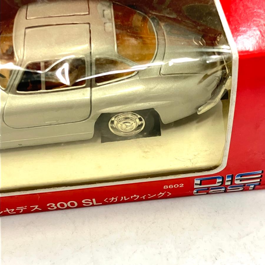 Revell 現品 レベル 1/24 メルセデス300SL(ガルウイング) ミニカー