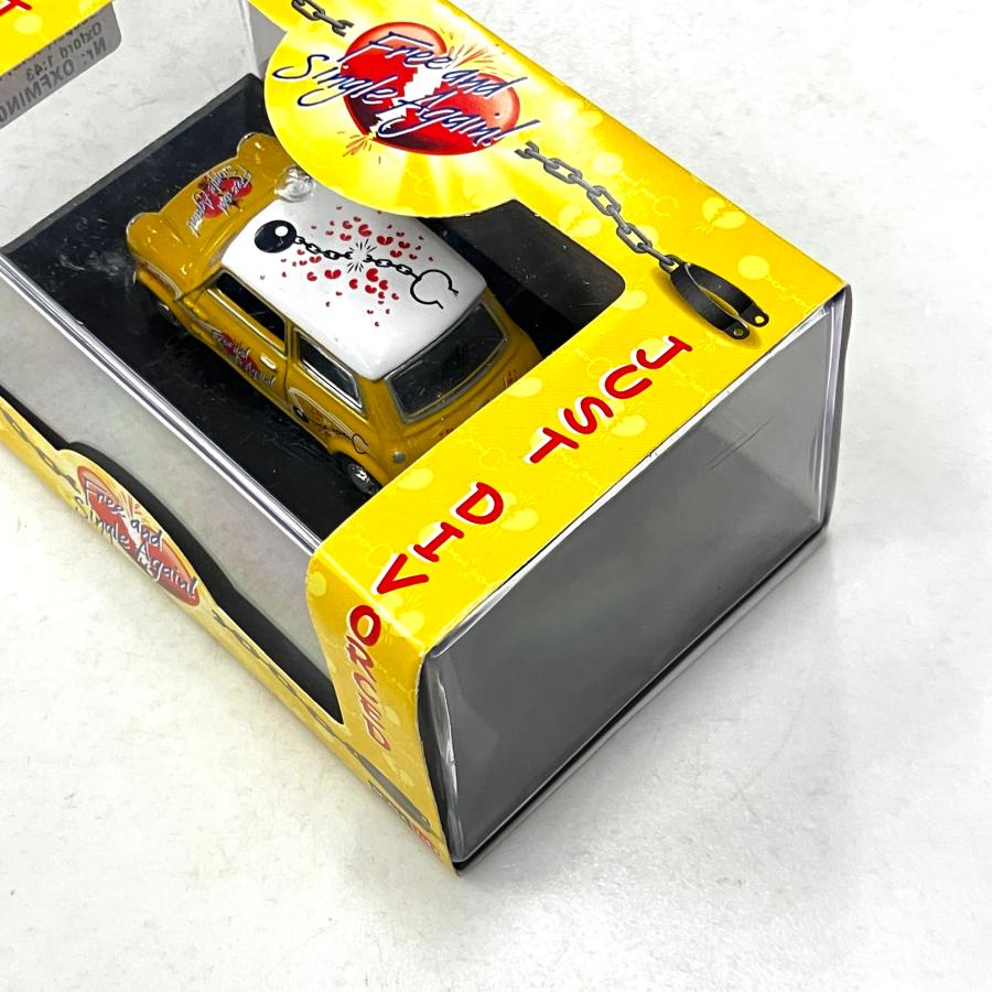OXFORD 1/43 JUST DIVORCED ミニカー : ミニマルヤマ - 通販 - Yahoo