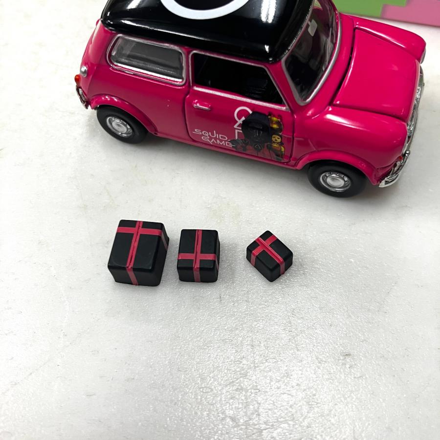 TINY 1/50 Art Car Squid Game 2-Circle Classic Mini ミニカー : ミニ