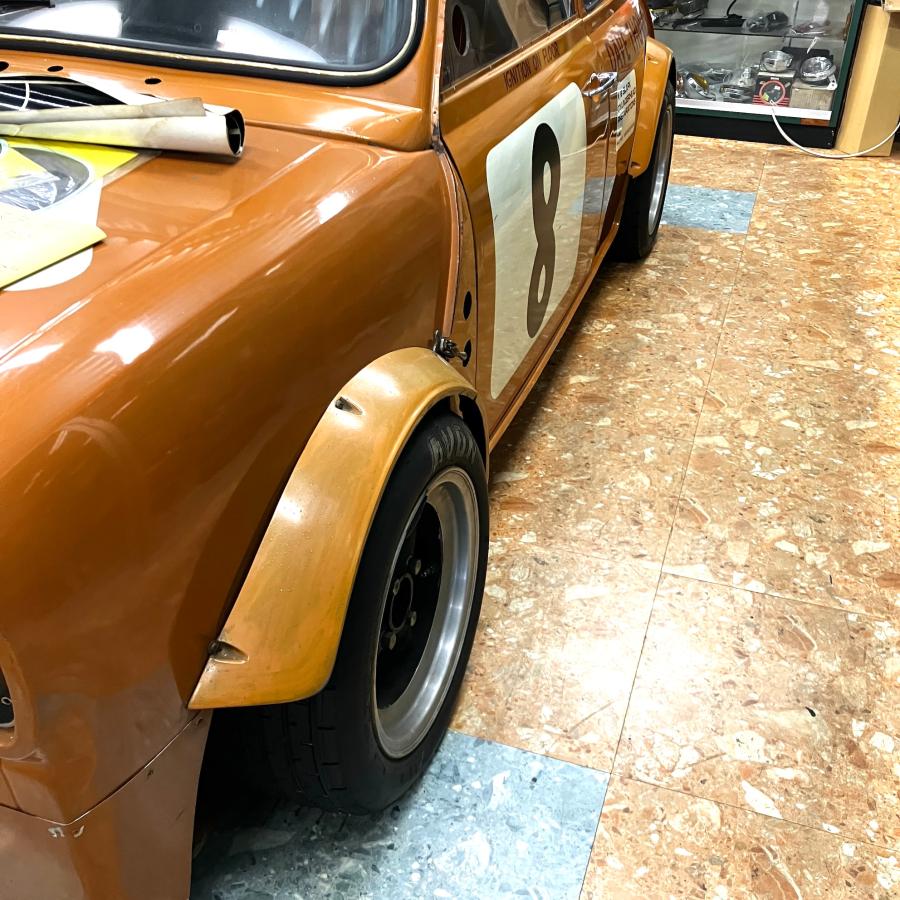 クラシックミニ BMCワークス用 オーバーフェンダー : ミニマルヤマ