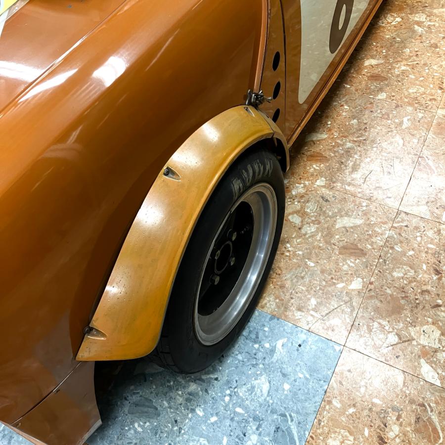 クラシックミニ BMCワークス用 オーバーフェンダー : ミニマルヤマ