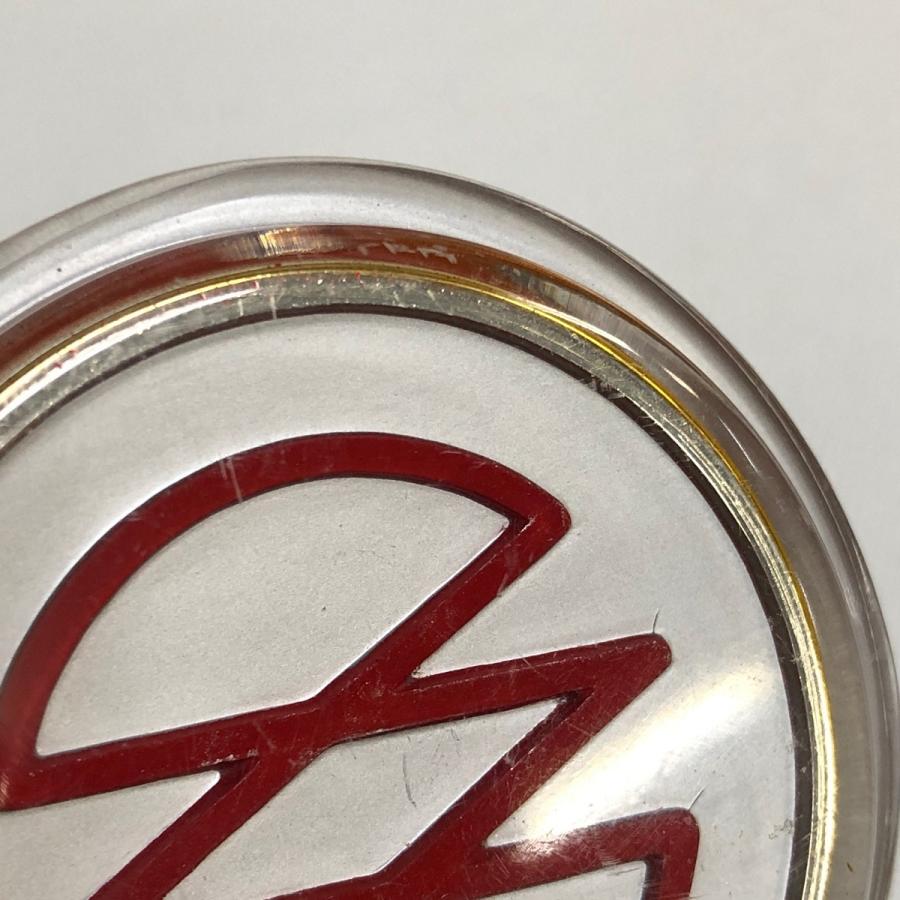 アストンマーチン（ASTON MARTIN） 現品 ASTON MARTIN AM エンブレム
