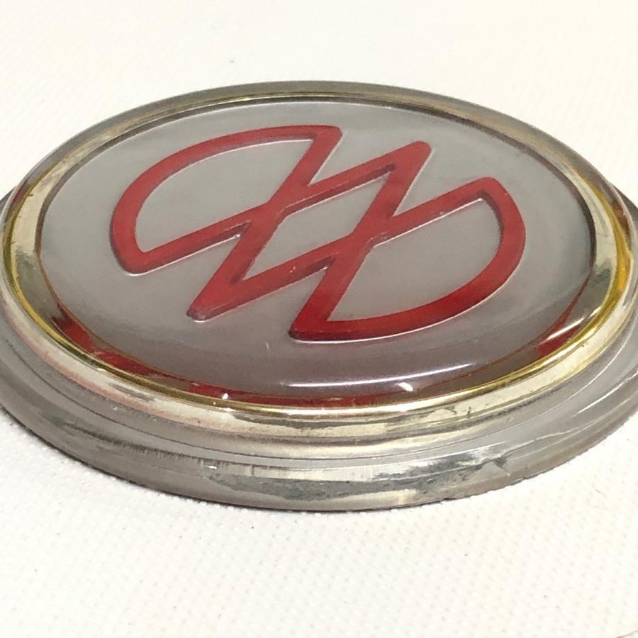 アストンマーチン（ASTON MARTIN） 現品 ASTON MARTIN AM エンブレム