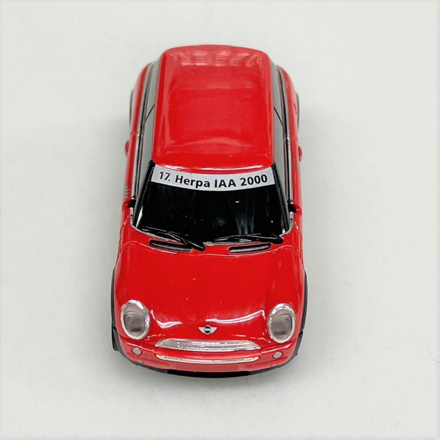 M*i様 herpa 1/87 BMW Pkw-トランスポーター 2個セット ヘ Amazon | Herpa 420839-002 BMW 3ER Touringg、Chwarz、Shiny