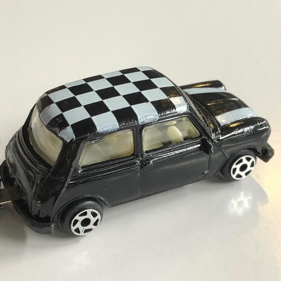 現品 クラシックミニ ミニカーキーホルダー・ブラック : ミニマルヤマ