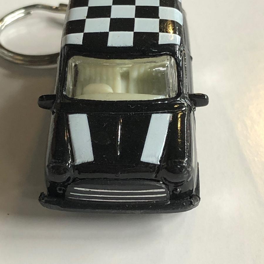 現品 クラシックミニ ミニカーキーホルダー・ブラック : ミニマルヤマ
