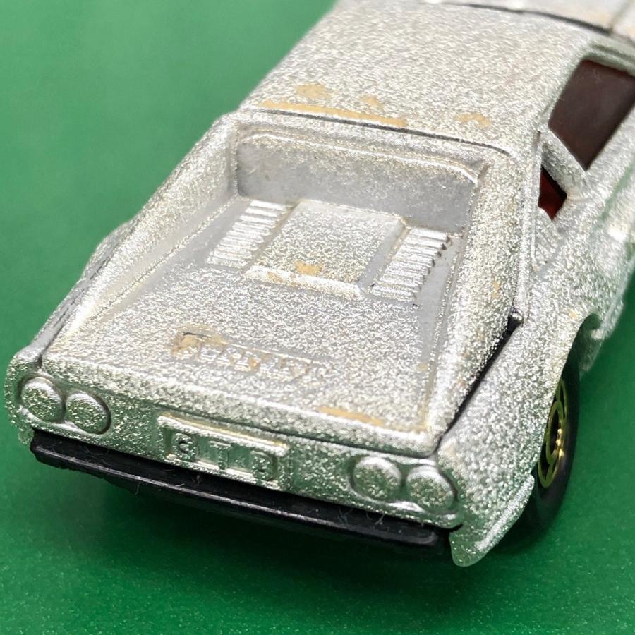 トミカ 絶版 旧トミカ フェラーリ 308GTB 箱無し 梨地/ちりめん トミカ 絶版 旧トミカ フェラーリ 308GTB 箱無し 梨地/ちりめん
