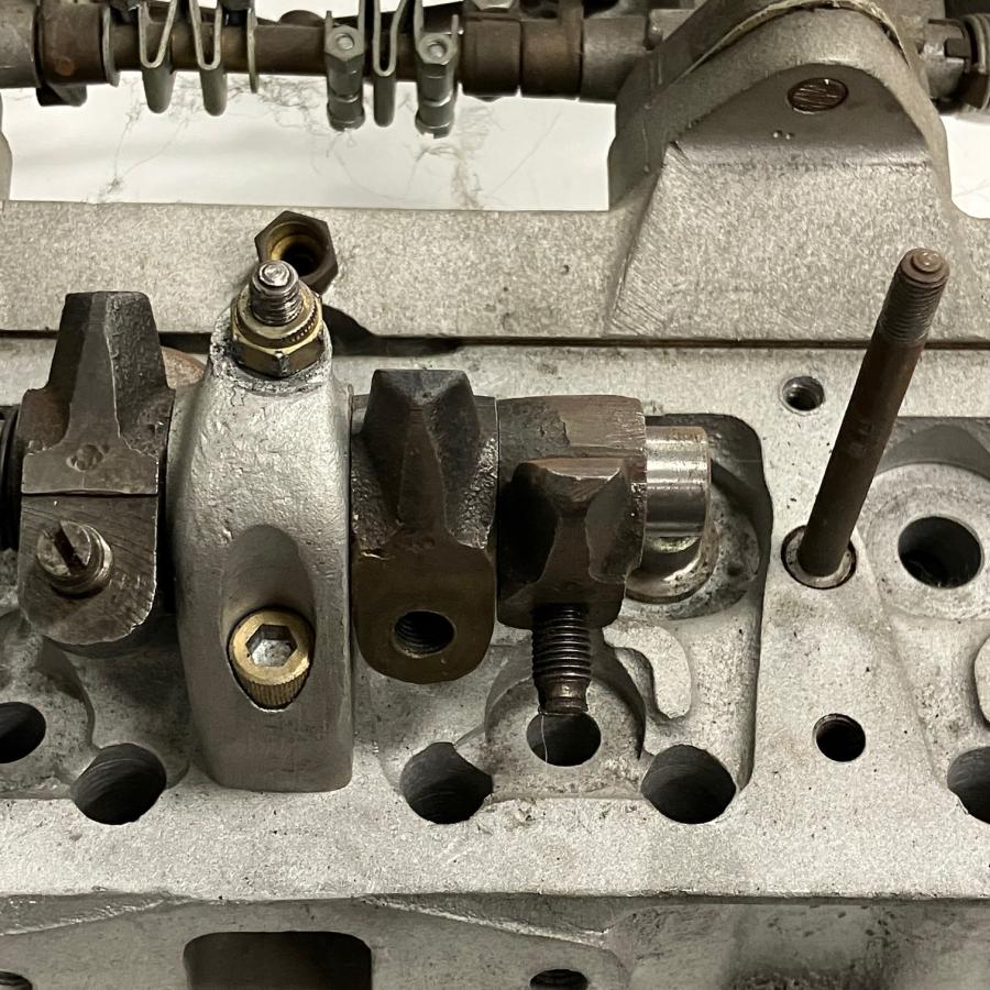 現品 アレキサンダー セブンポート アルミ シリンダーヘッド