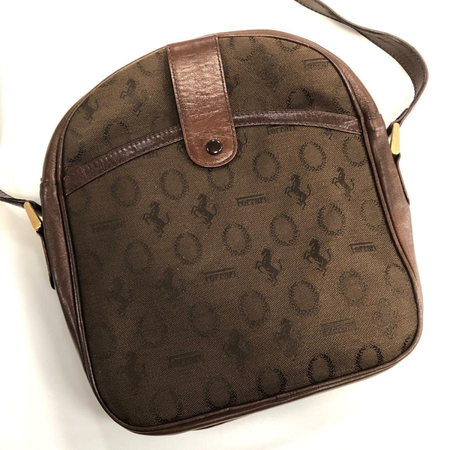Ferrariのショルダーバッグ(美品) Ferrari 現品 ITALSTYLE FERRARI ショルダーバッグ : ミニ