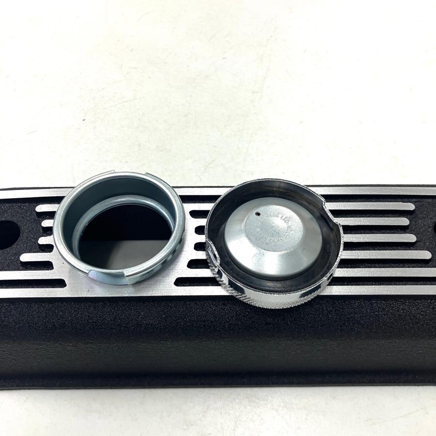 60'アルミロッカーカバー・ブラックチヂミペイント仕上げ : ミニ