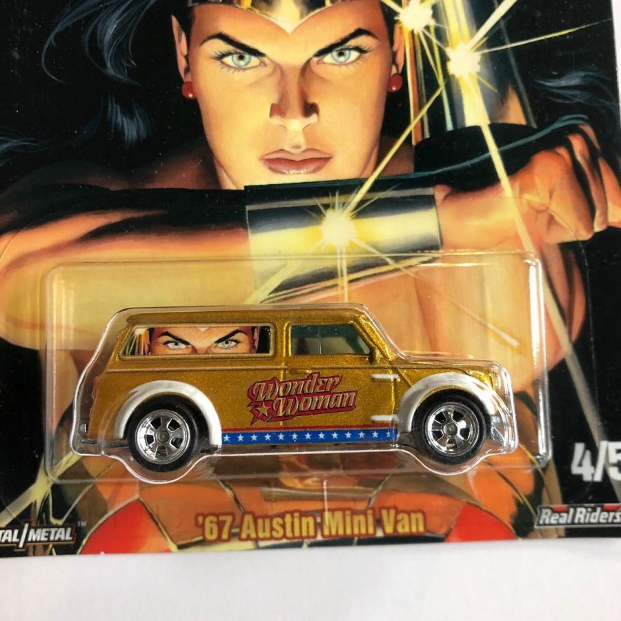新品 現品 HOTWHEELS '67 Austin Mini Van Wonder Woman ミニカー