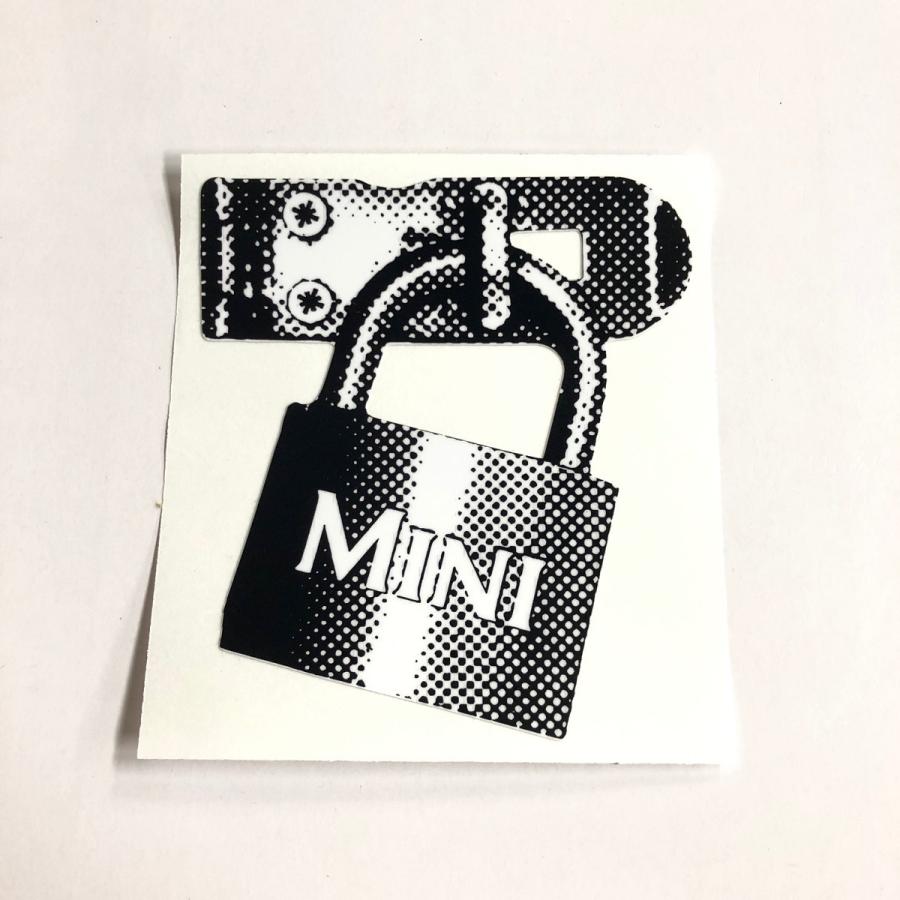 お取り寄せ品 MINI ドアロックステッカー（ミスタービーン仕様
