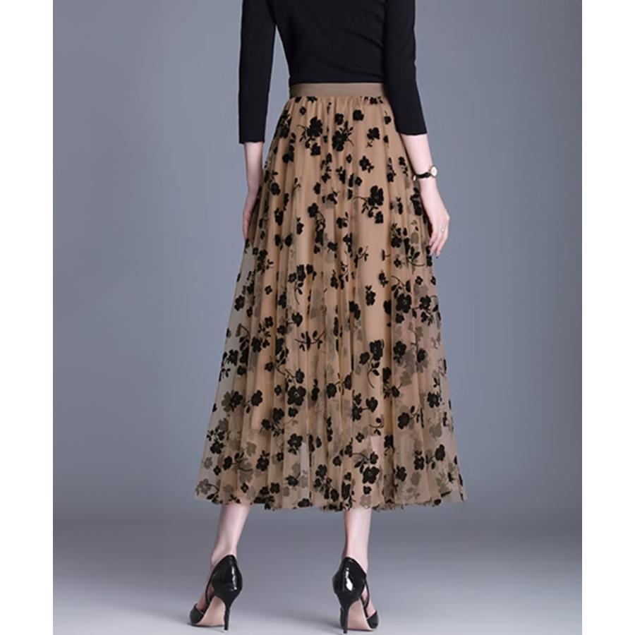 よよ　ミナペルホネン　CAMELLIA 花柄　フロッキープリント　スカート ミナペルホネン CAMELLIA 花柄 フロッキープリント チュール