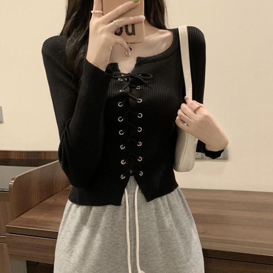 FOXEY 2024年ネロリアニットトップス40新品同様　rene FOXEY 2024年ネロリアニットトップス40新品同様 rene