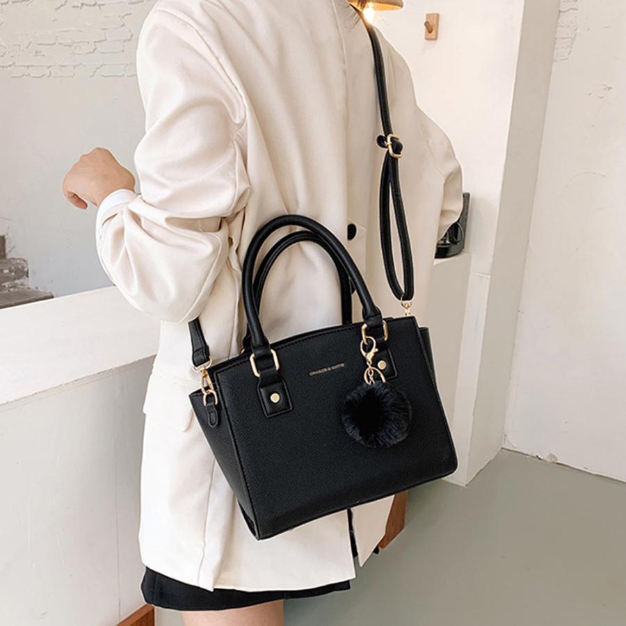 miniministore 斜めがけバッグ ファーチャーム付き