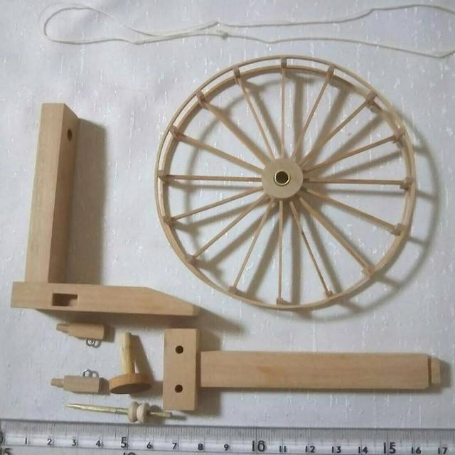 糸車 6分の1サイズ ミニチュア糸車 : ミニチュア木工工房・ミニモク - 通販