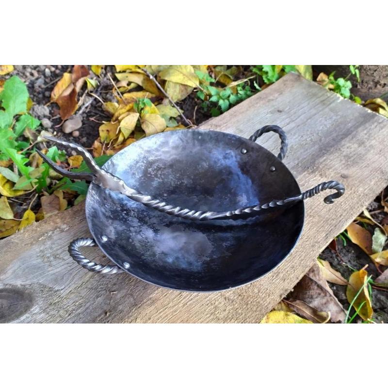 鍛造 ハンドメイド 両手フライパン&フォーク チェコ製 鍛造 ハンドメイド 両手フライパン&フォーク チェコ製