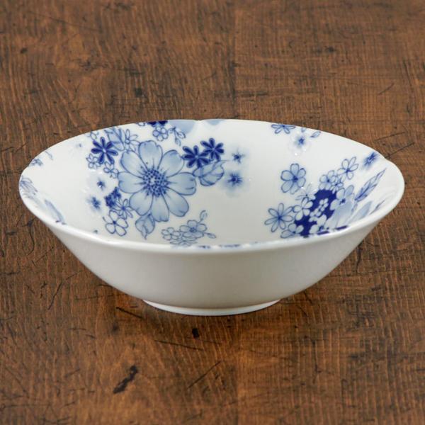 ☆ 中鉢 煮物鉢 和食器 清 昭和レトロ 花 青 白 4個セット ☆ ☆ 中鉢 煮物鉢 和食器 清 昭和レトロ 花 青 白 4個セット ☆ 【公式通販】