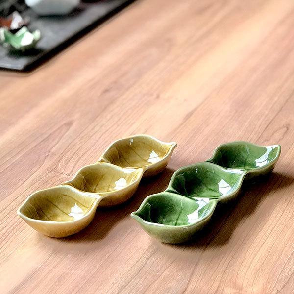 葉の形陶器製大皿等 木製台付き12点セット 工芸焼き物 黄瀬戸木の葉三品盛 和食器 仕切皿（2品皿・3品皿） 業務用 約17.5cm