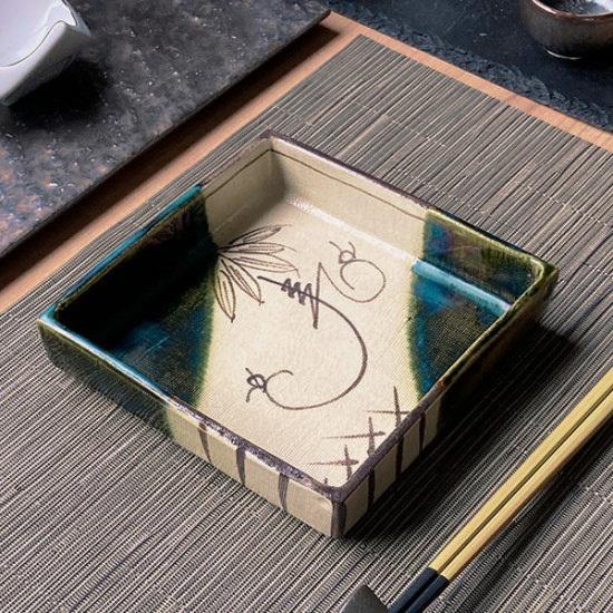 織部釉 三角 向付 五客 盛皿 刺身皿 三足 高台付 脚付 作家物 懐石料理 赤津焼織部つる花刺身鉢 和食器 刺身鉢・向付 業務用 約16cm 中鉢 刺身