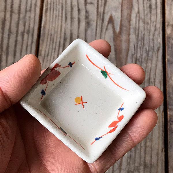 赤絵角豆皿 和食器 珍味 業務用 約5.8cm 和食 和風 先付 小鉢 小 ミニ