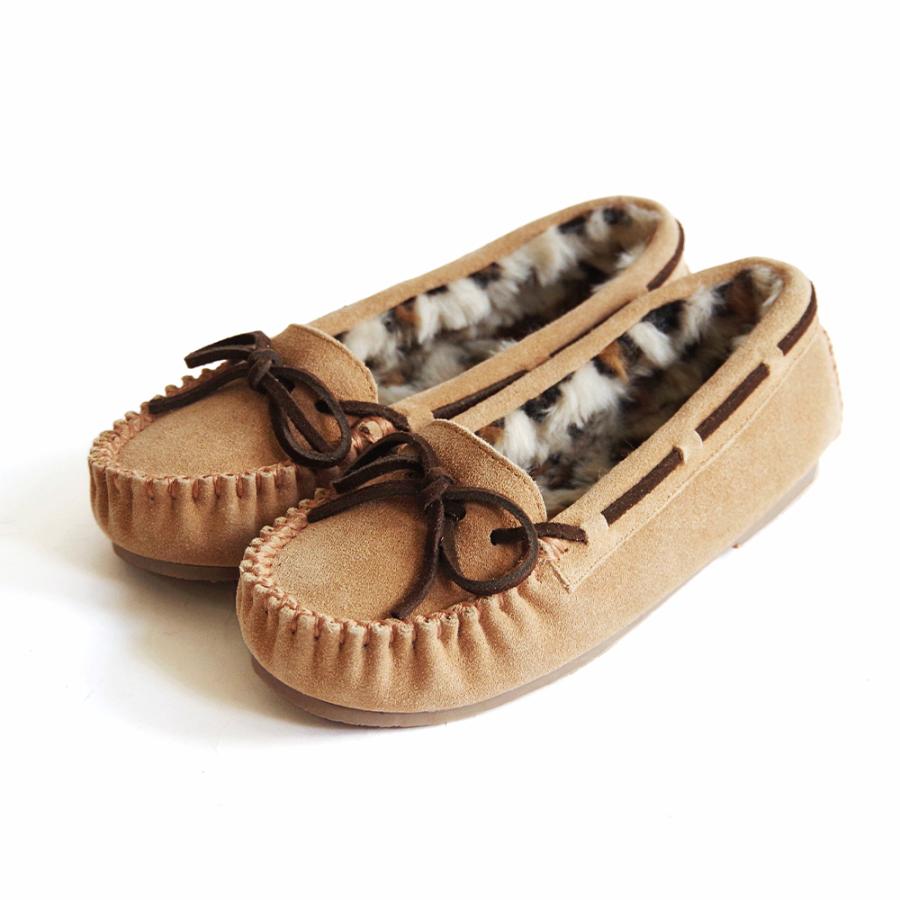 新品未使用ミネトンカモカシンキミーボアファーレオパード 【公式通販】