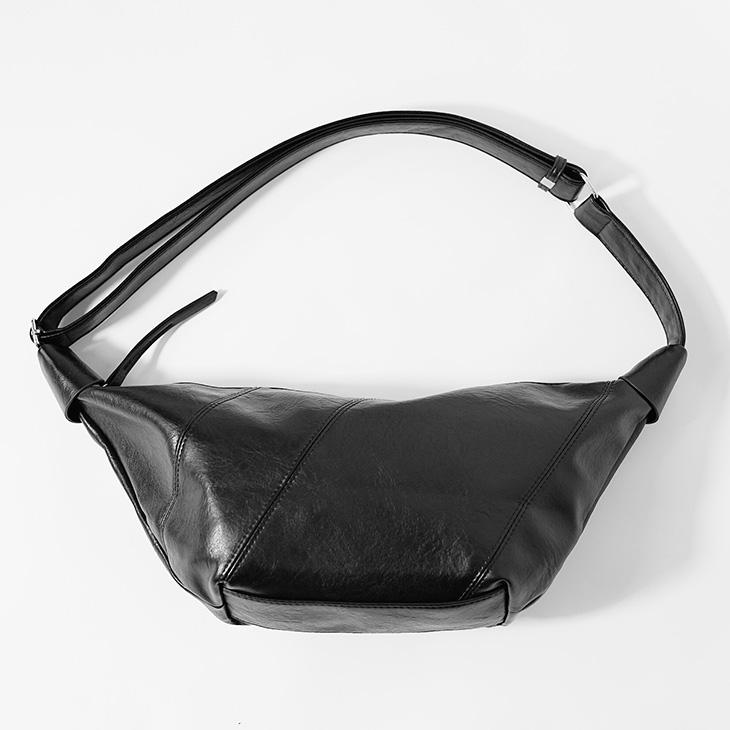 MinoriTY（マイノリティ） バッグ レザー ショルダーバッグ ハーフ