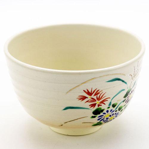 抹茶茶碗 色絵 秋草 中村陶彩作 秋物 茶道具 陶磁器 茶の湯用品 抹茶茶碗 色絵 秋草 中村陶彩作 秋物 茶道具 陶磁器 茶の湯用品