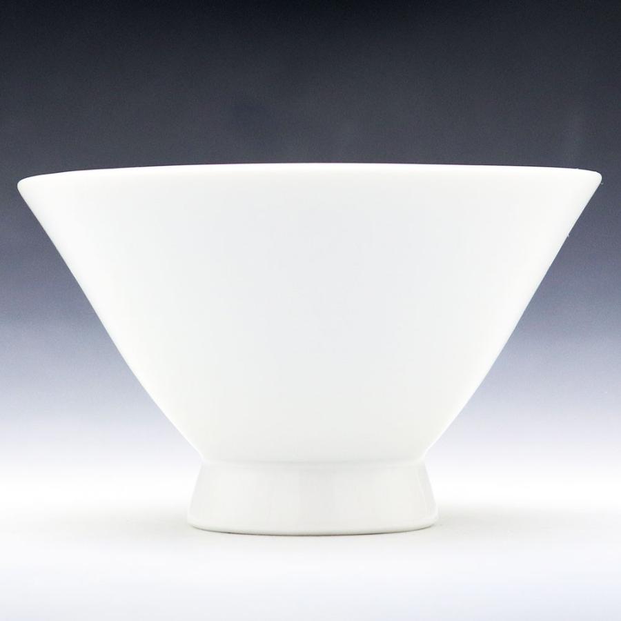 谷鳳作　白磁 煎茶器　宝瓶　湯冷まし　煎茶碗　　陽刻牡丹文　茶器　煎茶器 谷鳳作 白磁 煎茶器 宝瓶 湯冷まし 煎茶碗 陽刻牡丹文 茶器 煎茶