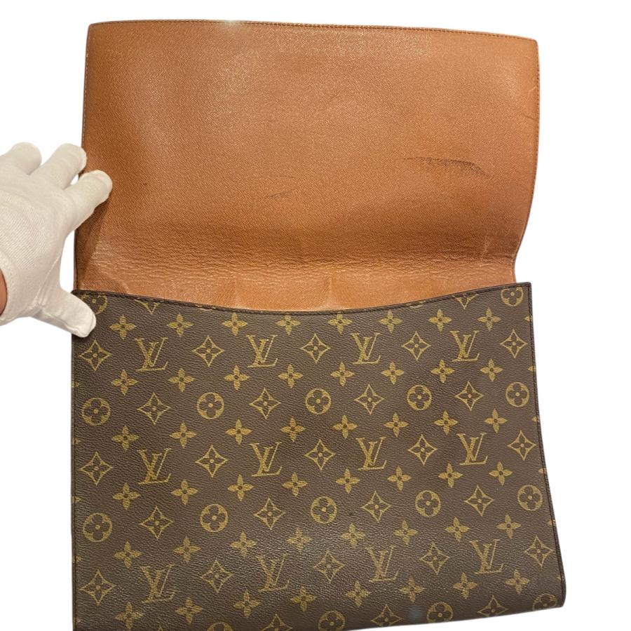 【中古】LOUIS VUITTON ルイヴィトン M51801 ポルト エンベロープ モノグラム クラッチバッグ ブラウン メンズ Bランク_2