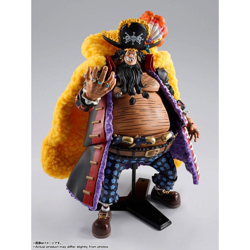 【S.H.Figuarts】マーシャル・D・ティーチ -四皇-『ONE PIECE』新品 塗装済み可動フィギュア[1個] |  | 01
